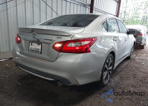 2016 Nissan Altima 2.5 Sr из США, поврежденный, VIN 1N4AL3AP5GC210990